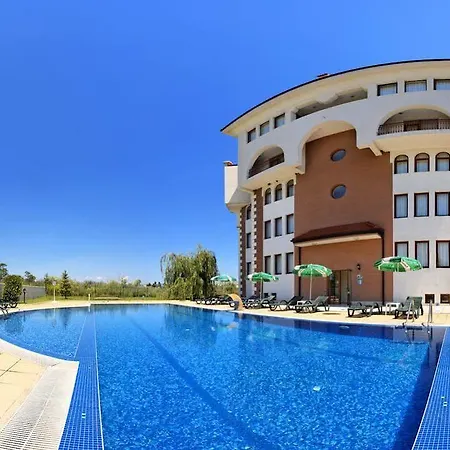 Sunrise Club Apart Hotel 3*