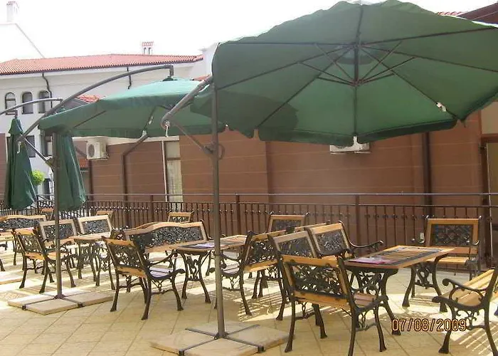 Sunrise Club Apart Отель Равда